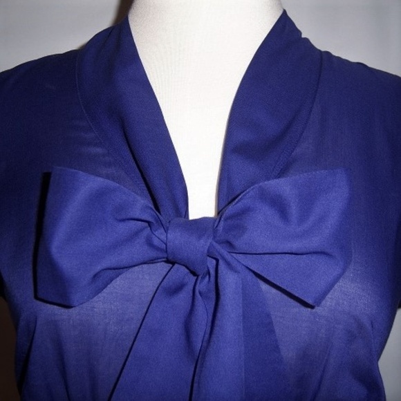 NWT The LIMITED Beautiful Bow Button-down Top - Picture 2 of 7